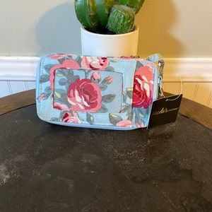 Wristlet